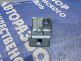 Фото запчасти кронштейн Datsun on-DO 2018 Б/У запчасть Запчасть кронштейн Datsun on-DO 2018