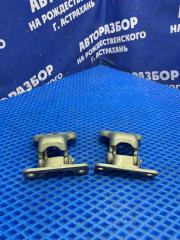 Петля двери Land Rover Freelander 1 внедорожник 18K4F