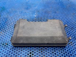 Фото запчасти крышка блока предохранителей Иж 2126 2000 Б/У запчасть Запчасть крышка блока предохранителей Иж 2126 2000