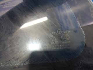 Стекло глухое заднее левое Derways Shuttle внедорожник