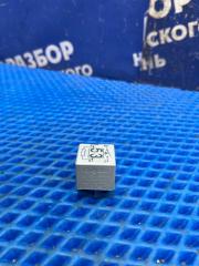 Запчасть реле Volkswagen Passat B6 2007