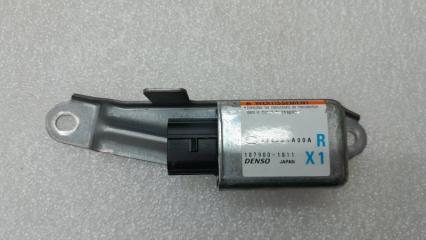 Запчасть датчик удара \ датчик air bag Subaru Tribeca 2007