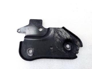 Фото запчасти кронштейн подрамника передний правый Renault Arkana 2022 Б/У запчасть Запчасть кронштейн подрамника передний правый Renault Arkana 2022