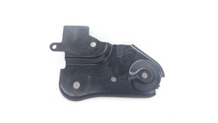 Фото запчасти кронштейн подрамника передний левый Renault Duster 2013 Б/У запчасть Запчасть кронштейн подрамника передний левый Renault Duster 2013