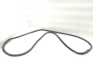 Запчасть уплотнитель двери задний правый Chevrolet Cruze 2013