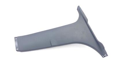 Фото запчасти обшивка центральной стойки правая Ford Focus 2016 Б/У запчасть Запчасть обшивка центральной стойки правая Ford Focus 2016