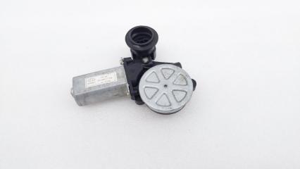 Фото запчасти моторчик стеклоподъемника задний правый Lifan Solano 2015 Б/У запчасть Запчасть моторчик стеклоподъемника задний правый Lifan Solano 2015