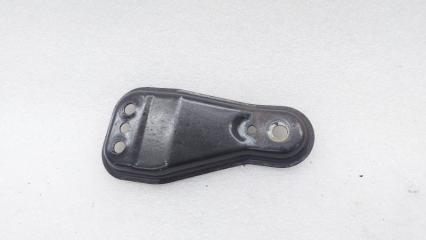 Фото запчасти кронштейн подрамника передний левый Volkswagen Polo 2016 Б/У запчасть Запчасть кронштейн подрамника передний левый Volkswagen Polo 2016