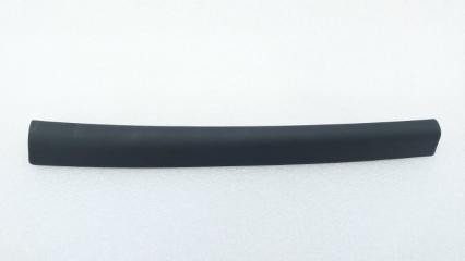 Запчасть накладка торпедо Maserati Levante 2016-2020