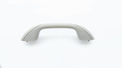 Фото запчасти ручка потолка Renault Sandero Stepway 2019 Б/У запчасть Запчасть ручка потолка Renault Sandero Stepway 2019