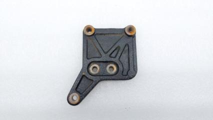 Кронштейн компрессора кондиционера JAC J7 2023