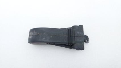 Ограничитель двери задний Volkswagen Touareg 2012