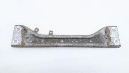 Фото запчасти распорка кузова Skoda Octavia 2022 Б/У запчасть Запчасть распорка кузова Skoda Octavia 2022