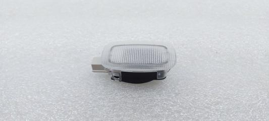 Запчасть плафон салона правый Mercedes-Benz GLE-Class 2018