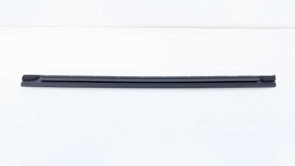 Запчасть уплотнитель стекла двери задний правый Haval Jolion 2023