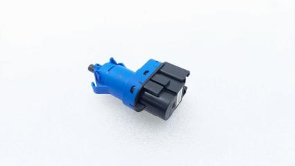 Датчик стоп-сигнала L9 2024 1 L2E15M