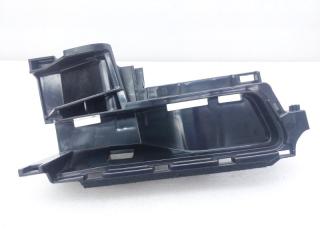 Кронштейн правый LiXiang L7 2023