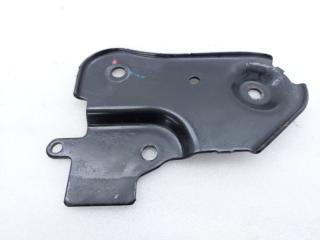 Запчасть кронштейн подрамника передний левый Nissan Terrano 2017