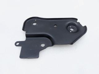 Фото запчасти кронштейн подрамника передний левый Renault Arkana 2021 Б/У запчасть Запчасть кронштейн подрамника передний левый Renault Arkana 2021