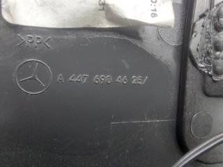 Обшивка центральной стойки левая V-Class W447