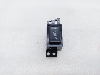 Запчасть кнопка обогрева сидений правая Nissan Qashqai 2014