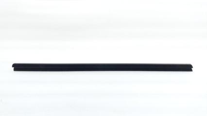 Запчасть уплотнитель стекла двери задний правый Haval Jolion 2024