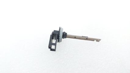 Фото запчасти датчик температуры Audi Q7 2016 Б/У запчасть Запчасть датчик температуры Audi Q7 2016