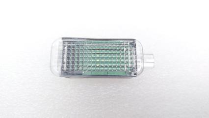 Запчасть плафон подсветки бардачка Audi A6 2020