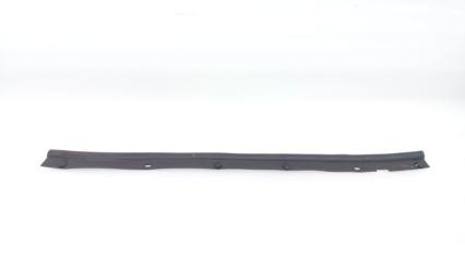 Запчасть уплотнитель двери задний правый Fiat Doblo 2010