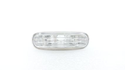 Запчасть повторитель поворота в крыло передний Fiat Doblo 2010