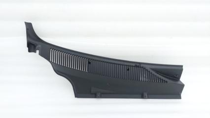 Запчасть жабо правое Fiat Doblo 2010