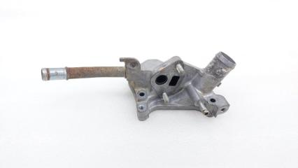 Фото запчасти фланец системы охлаждения Honda CR-V 2008 Б/У запчасть Запчасть фланец системы охлаждения Honda CR-V 2008