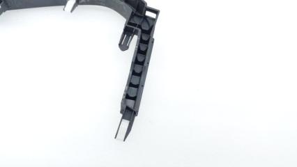 Накладка торпедо левая Staria 2021 US4 D4HB