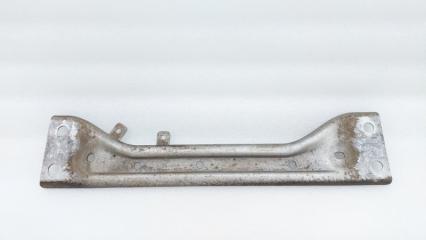 Запчасть распорка кузова Skoda Karoq 2020