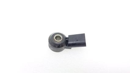 Фото запчасти датчик детонации Skoda Octavia 2008 Б/У запчасть Запчасть датчик детонации Skoda Octavia 2008