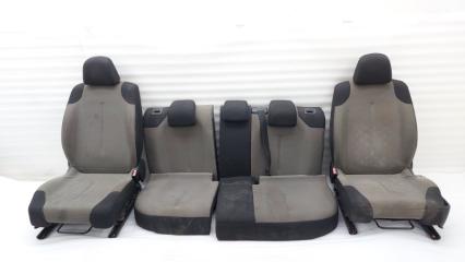 Сиденья Citroen C4 2009