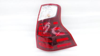 Запчасть фонарь правый Lexus GX460