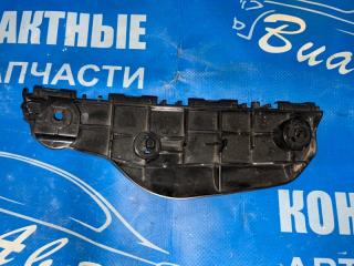 Крепление бампера левое переднее TOYOTA COROLLA AXIO NZE164 2 ракурс