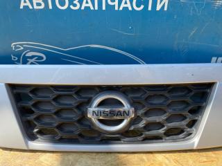 Решетка радиатора NISSAN CARAVAN E26 3 ракурс