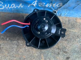Мотор печки TOYOTA REGIUS RCH41 194000-7173 2 ракурс Мотор печки TOYOTA REGIUS RCH41 194000-7173 2 ракурс