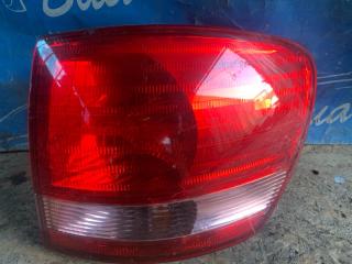Стоп-сигнал правый задний TOYOTA IPSUM ACM21 2AZ 44-35 2 ракурс