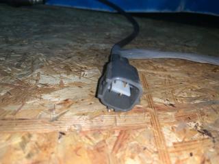 Лямбда-зонд TOYOTA ISIS ANM10 1AZ 89467-28020 3 ракурс
