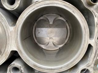 Блок цилиндров SUBARU LEGACY BL5 EJ204 C697998 4 ракурс