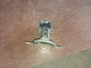 Подушка акпп NISSAN AD VY11 QG13 4 ракурс