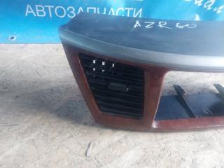 Консоль магнитофона TOYOTA NOAH AZR60 1AZ 2 ракурс