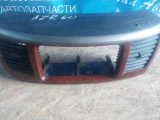 Консоль магнитофона TOYOTA NOAH AZR60 1AZ 3 ракурс