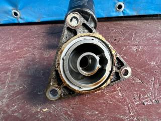 Крепление масляного фильтра TOYOTA RACTIS SCP100 2SZFE 4 ракурс