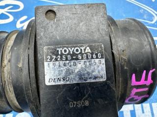 Расходомер воздушный TOYOTA CROWN MAJESTA UZS155 1UZ 22250-50060 3 ракурс