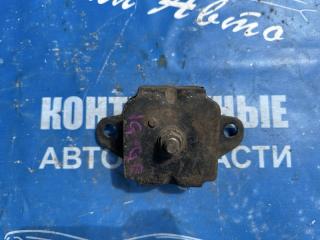 Подушка двигателя левая TOYOTA CROWN GS136 1G 12361-70010 2 ракурс