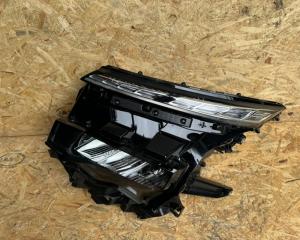 Фара левая передняя TOYOTA VOXY ZWR90 81150-V1051 1 ракурс